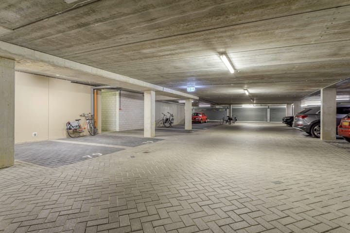 Photo 4 of Beeckendael 40