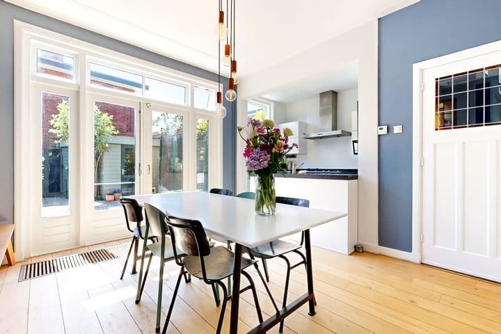 Hoekwoning te koop: Roemer Visscherstraat 57, Leiden