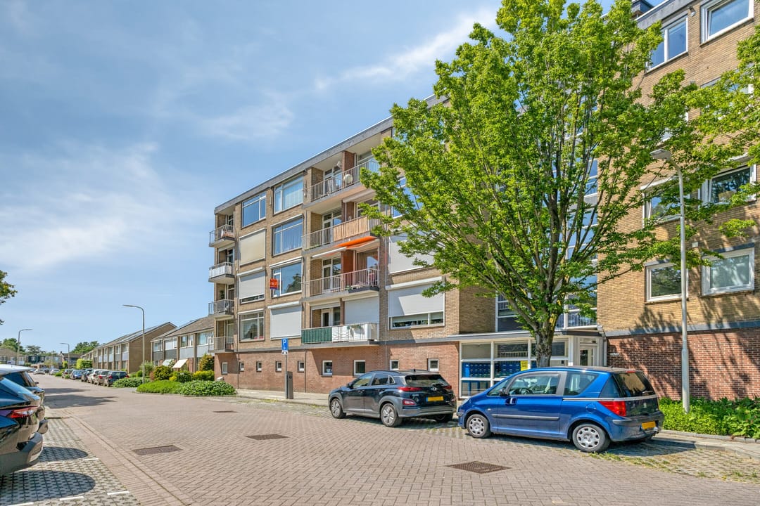 Photo 1 of Pastoor van Akenstraat 104