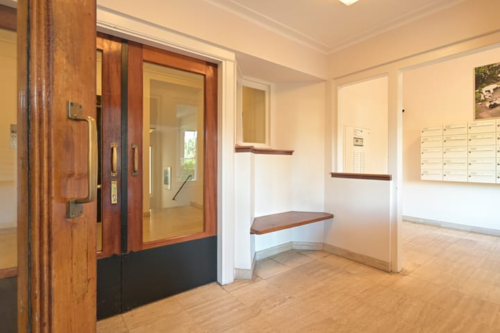 Appartement te koop: Alexander Gogelweg 75, 'S-Gravenhage