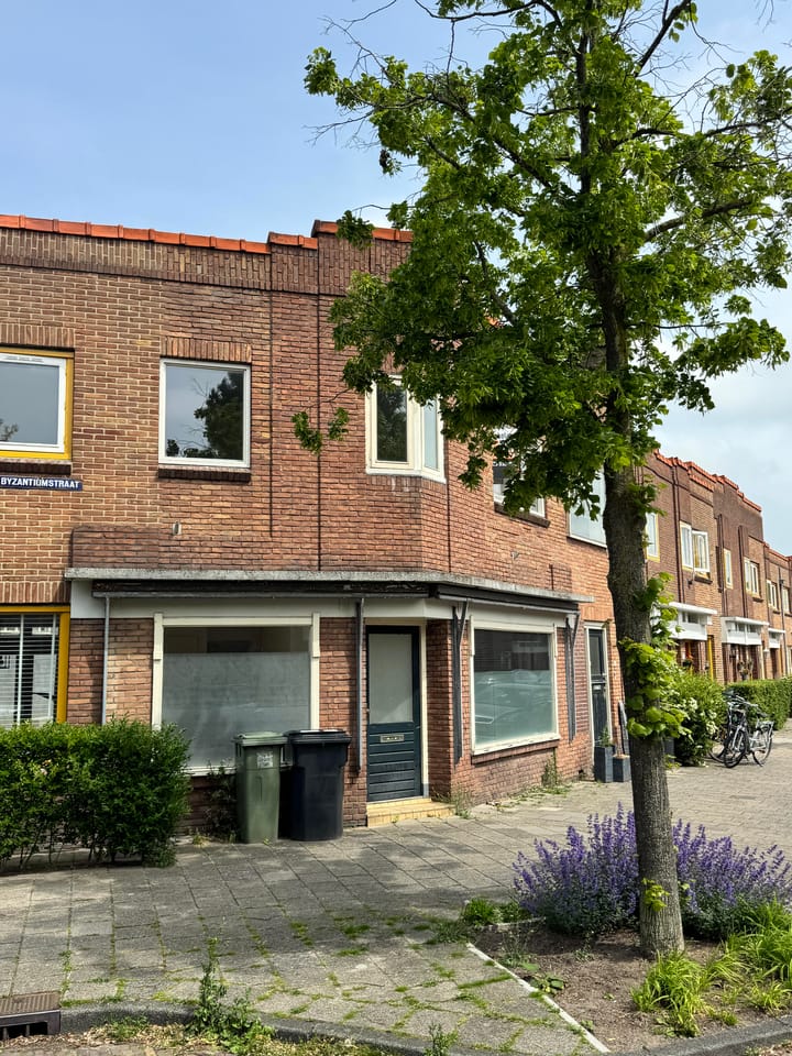 Photo 5 of Nijlstraat 1