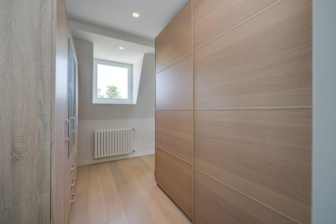 Completely Renovated Character Detached Home with Double Garage Near Amsterdam — 37