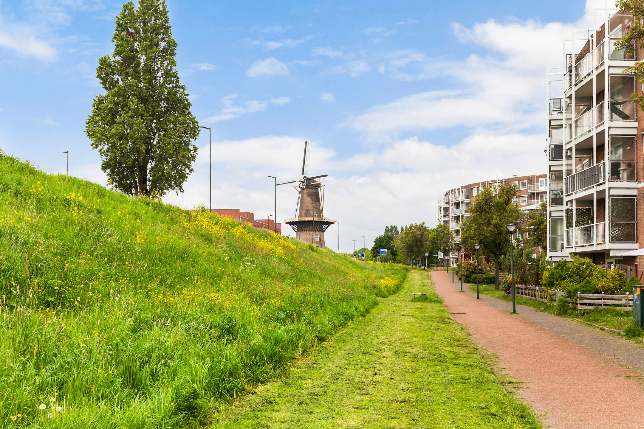 Photo 36 of Asterstraat 41