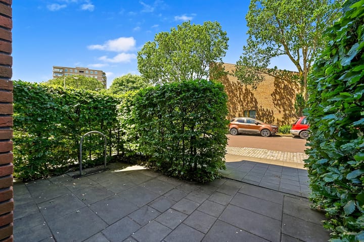 Photo 4 of Hongarenburg 251