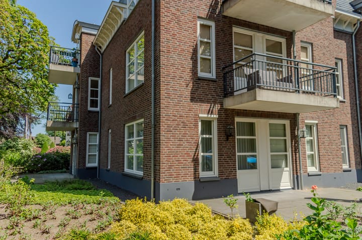 Appartement te koop: Dorpsstraat 17D, Lunteren