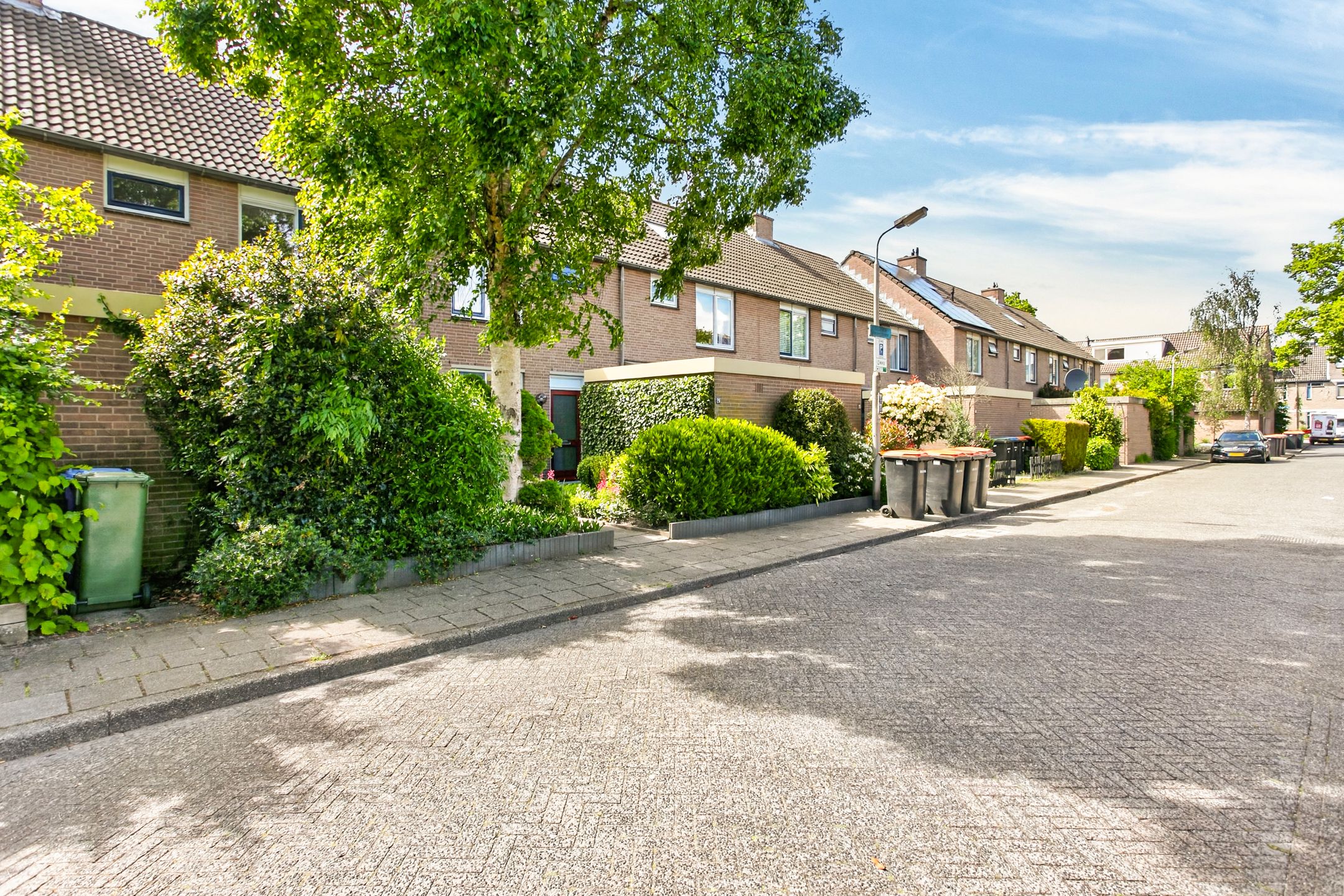 Photo 6 of Peter van Anrooystraat 24