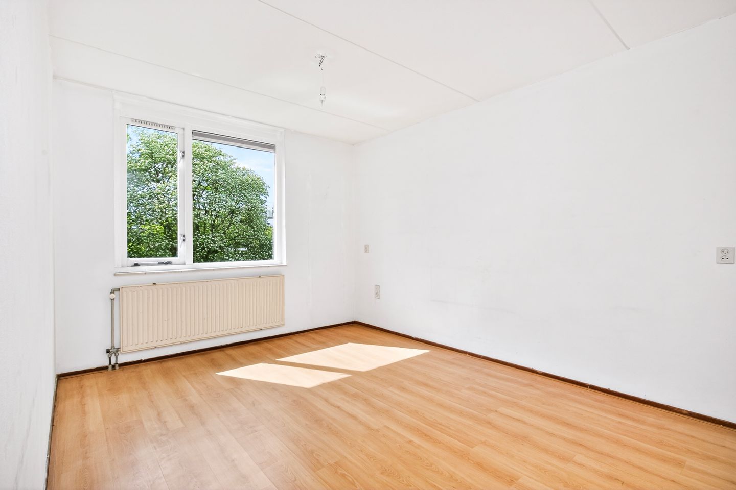 Photo 25 of Peter van Anrooystraat 24