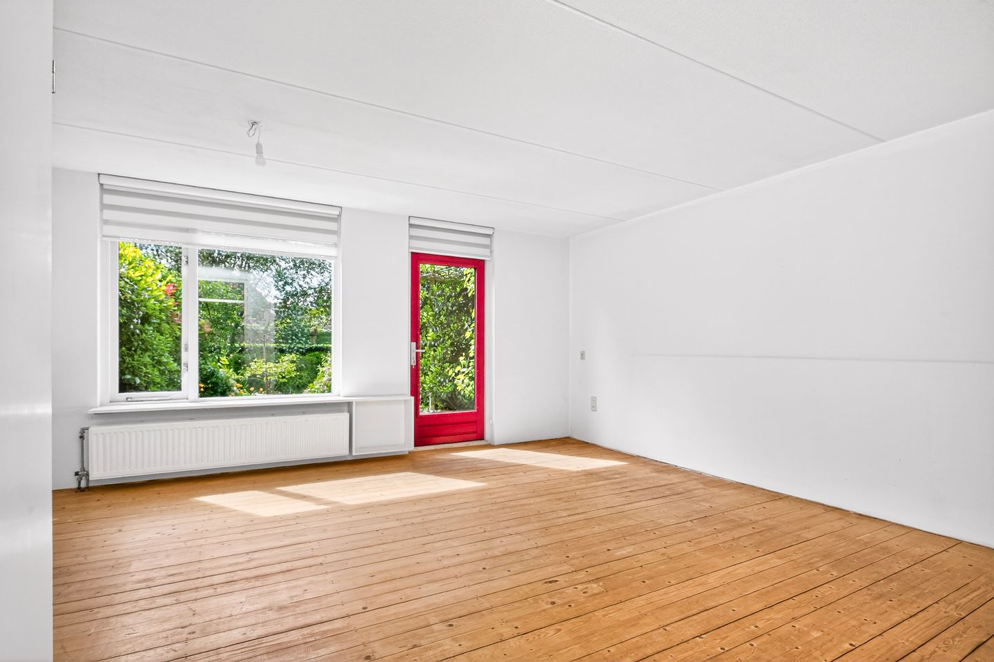 Photo 10 of Peter van Anrooystraat 24