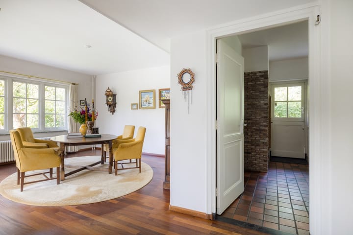 Vrijstaande woning te koop: Leursebaan 387, Breda