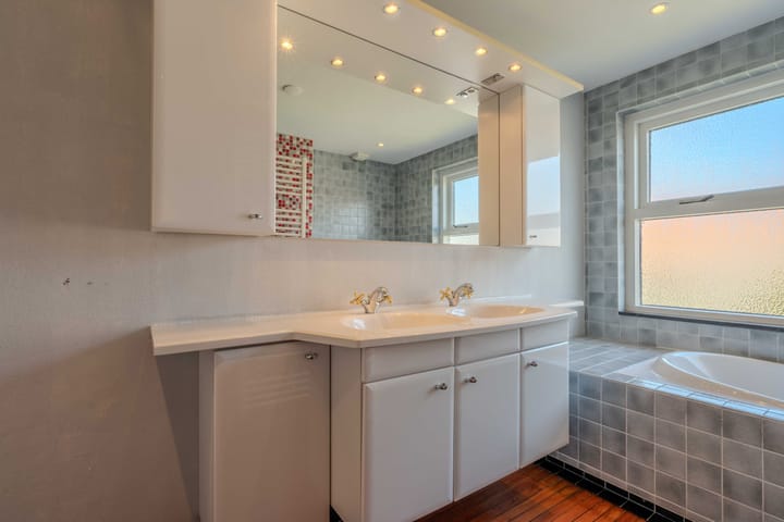 Hoekwoning te koop: Noordwijkerweg 17B, Katwijk (Zh)
