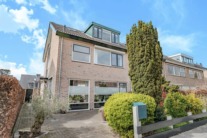 Hoekwoning te koop: Noordwijkerweg 17B, Katwijk (Zh)