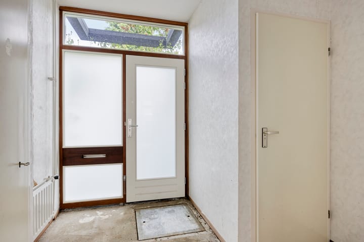 Tussenwoning te koop: Van Duyvenvoordelaan 18, Hendrik-Ido-Ambacht