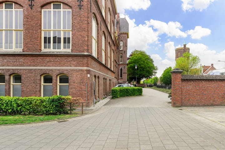 Bredaseweg 204