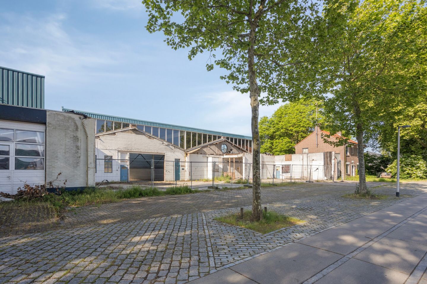 View photo 2 of Industrieweg 14