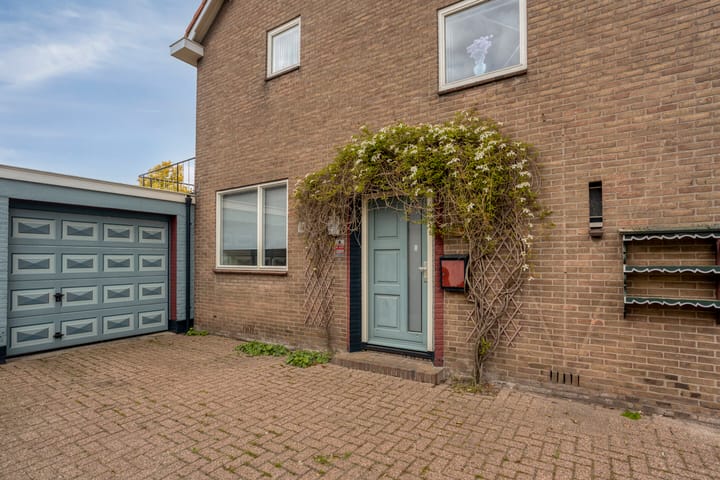 Foto 5 van Stationsweg 9