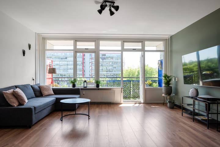 Appartement te koop: Aïdaplein 141, Alphen Aan Den Rijn