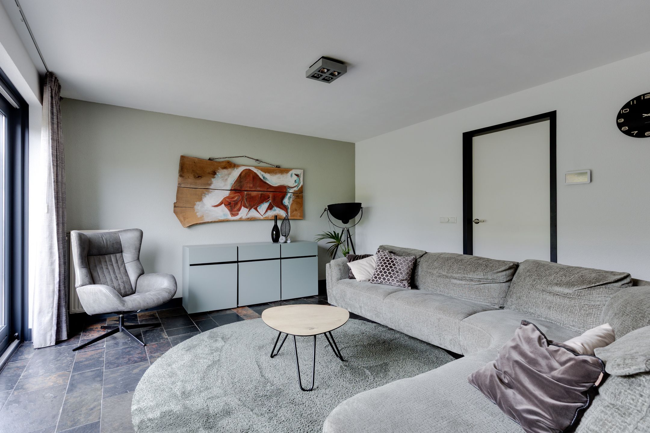 Move-in ready semi-detached family home with sunny south garden and solar panels — 12