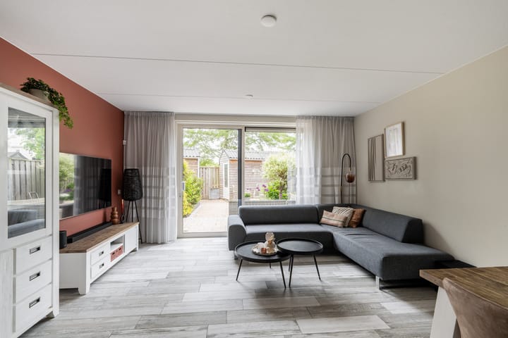Tussenwoning te koop: Finkenflügelstraat 31, Wateringen