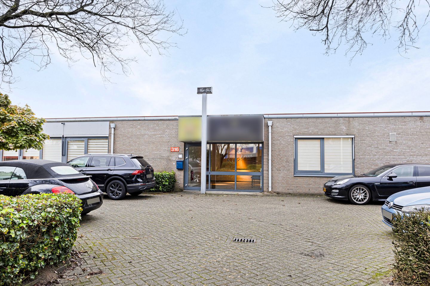 Bekijk foto 3 van Bedrijvenpark Twente 316