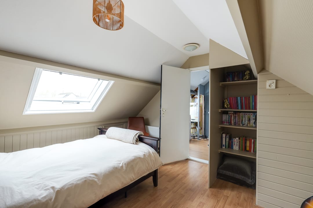 Photo 53 of Ravenstraat 17
