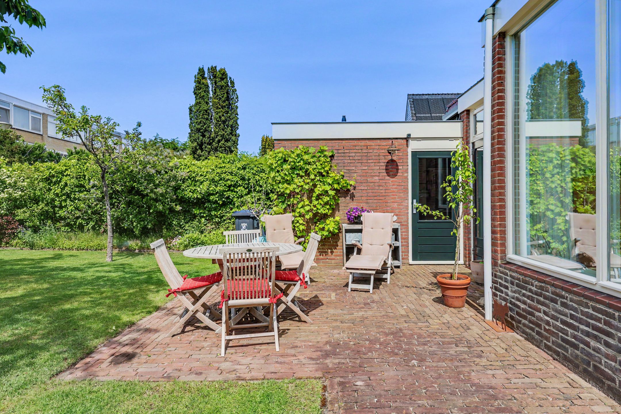 Foto 42 van Molenstraat 212