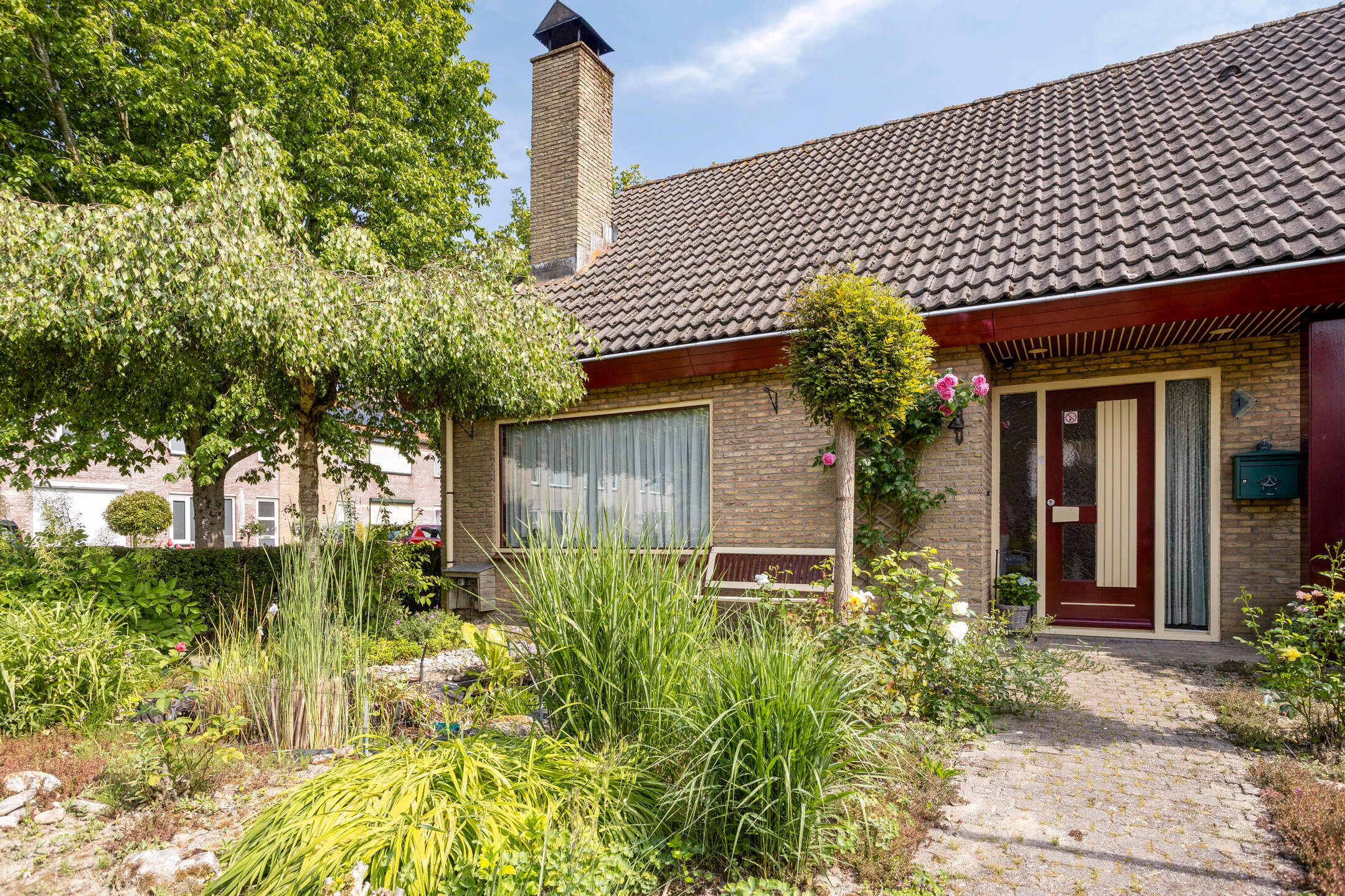 Photo 6 of Vincent van Goghstraat 1