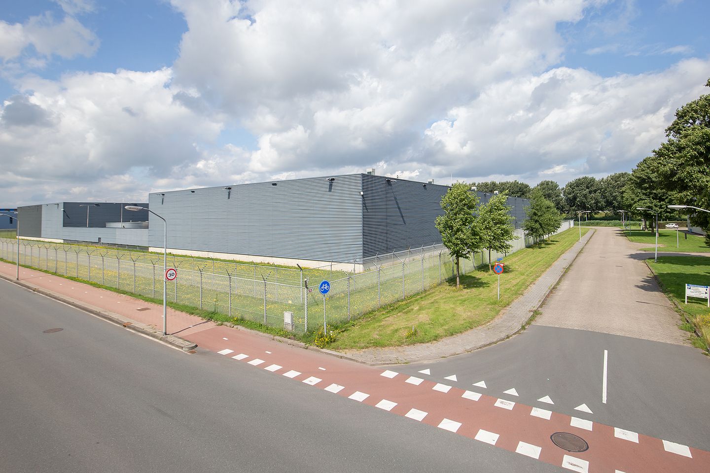 Bekijk foto 5 van Albert Einsteinweg 5