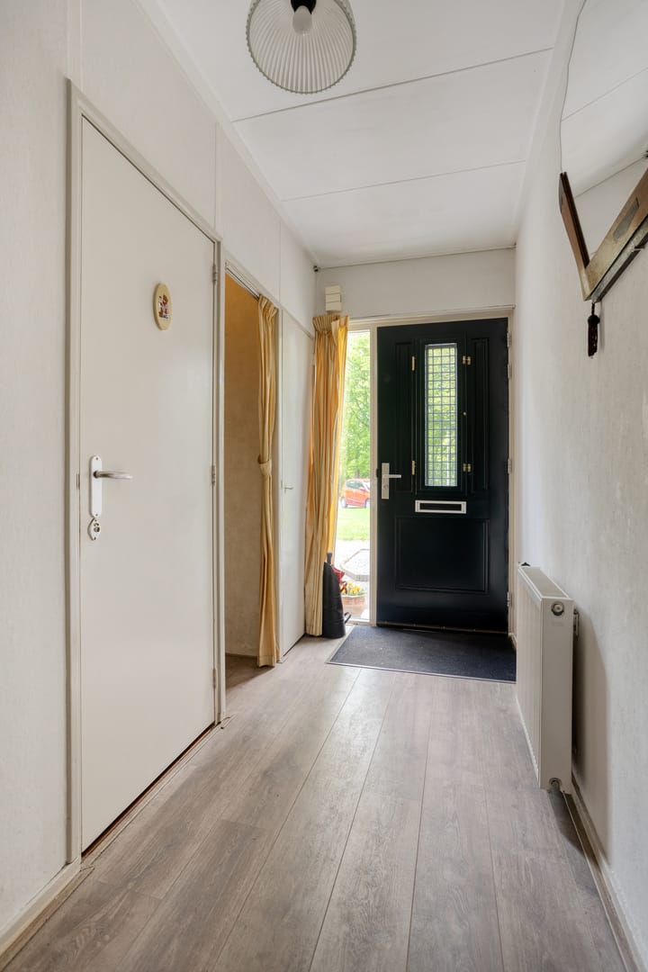 Tussenwoning te koop: Toutenburgleane 34, Tytsjerk