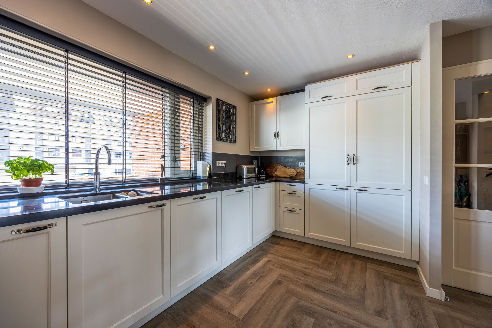 Photo 18 of Havenstraat 128