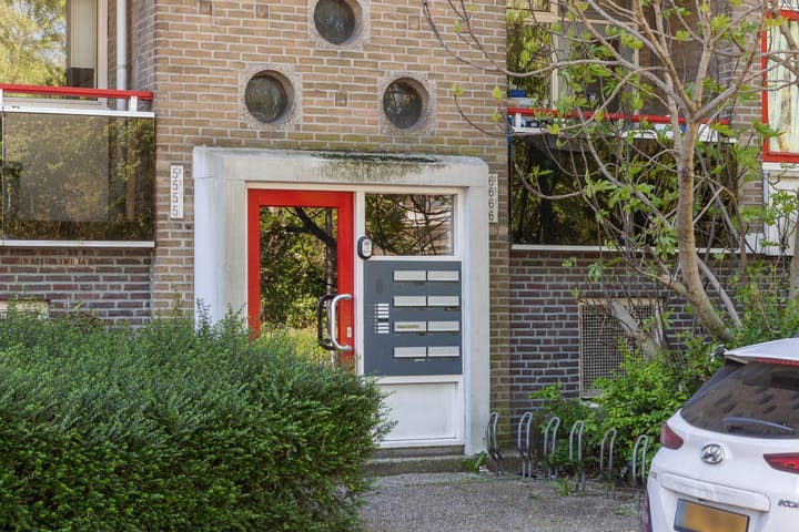 Foto 4 van Aalbersestraat 5-3