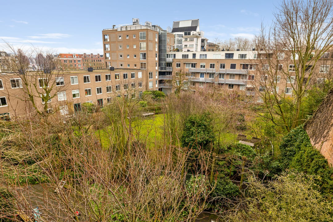 Photo 13 of Zeeburgerstraat 72
