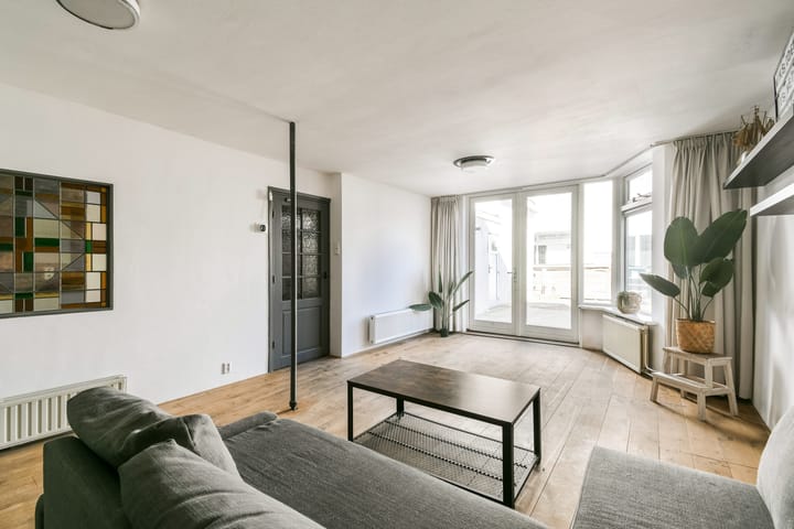 Vrijstaande woning te koop: Diaconiehuisstraat 12, Zandvoort