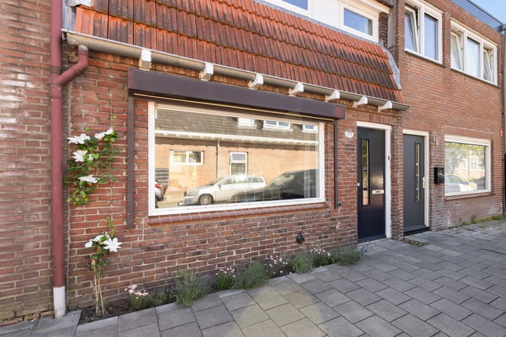 Foto 2 van Pastoor Smitsstraat 40