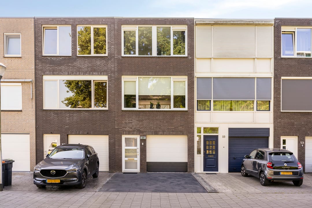 Foto 1 van Koebergstraat 57