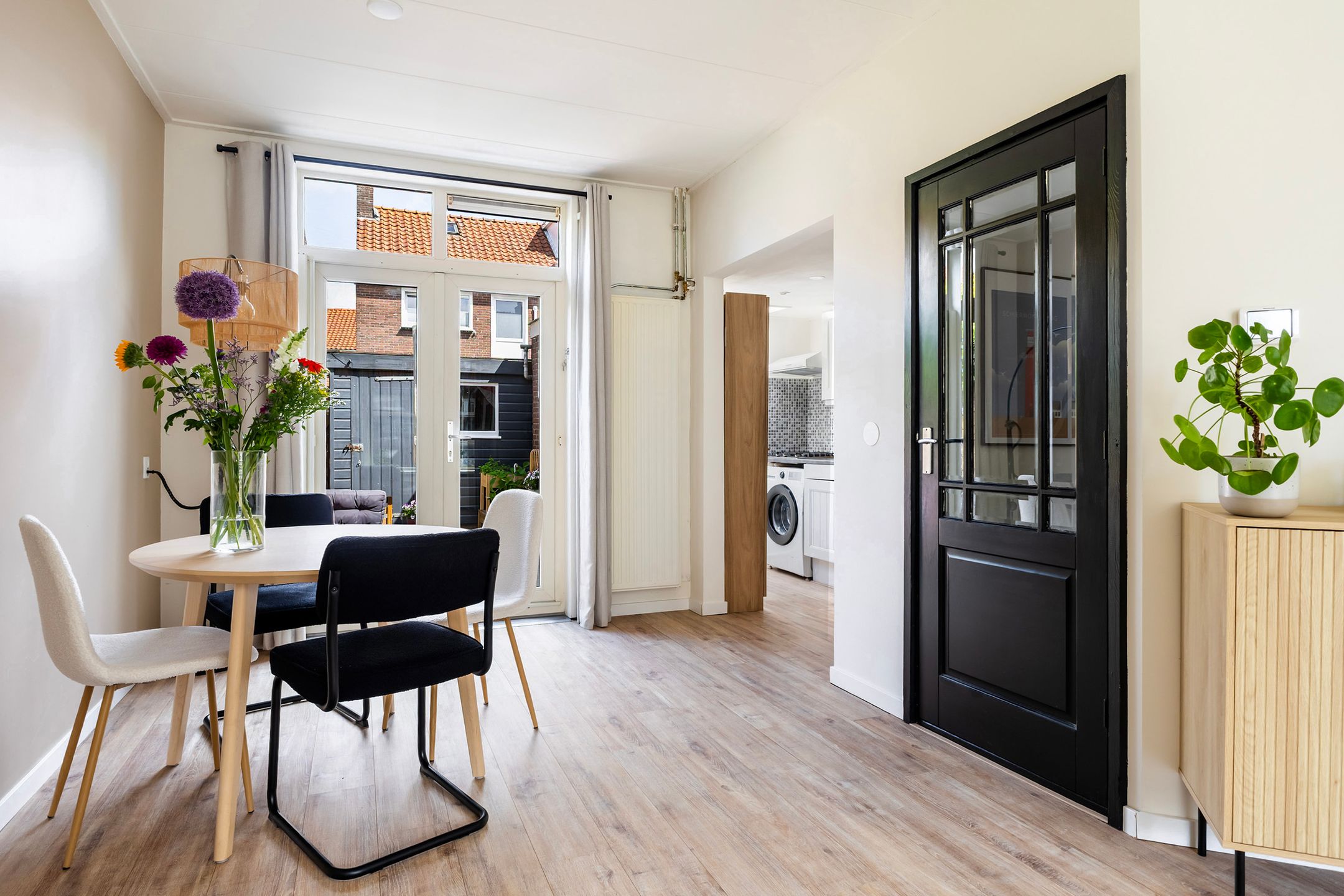 Photo 15 of Jacob Marisstraat 61
