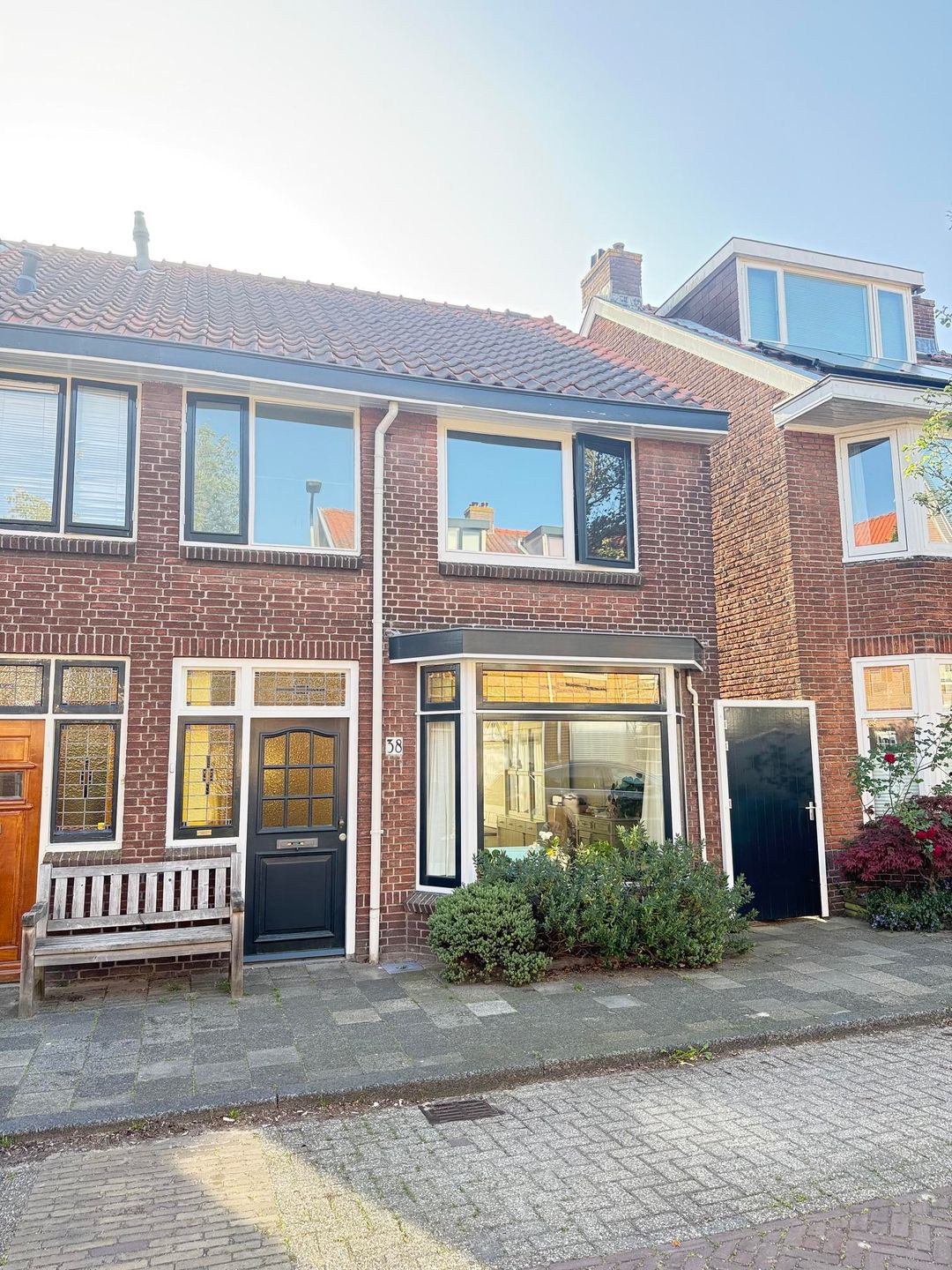 Foto 46 van Van der Waalsstraat 38
