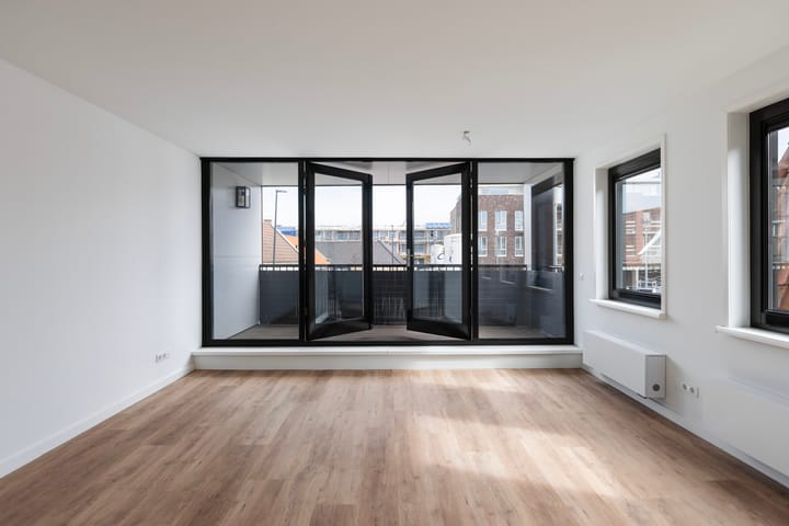 Photo 2 of Nieuwstraat 11-B