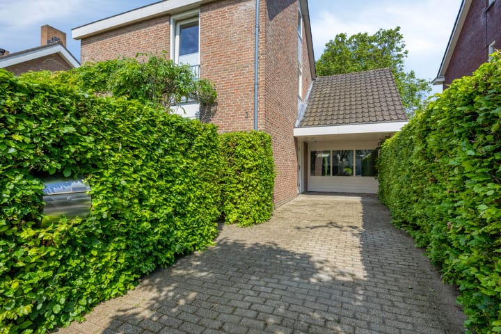 Vrijstaande woning te koop: Dr. van Beurdenstraat 3, Schijndel