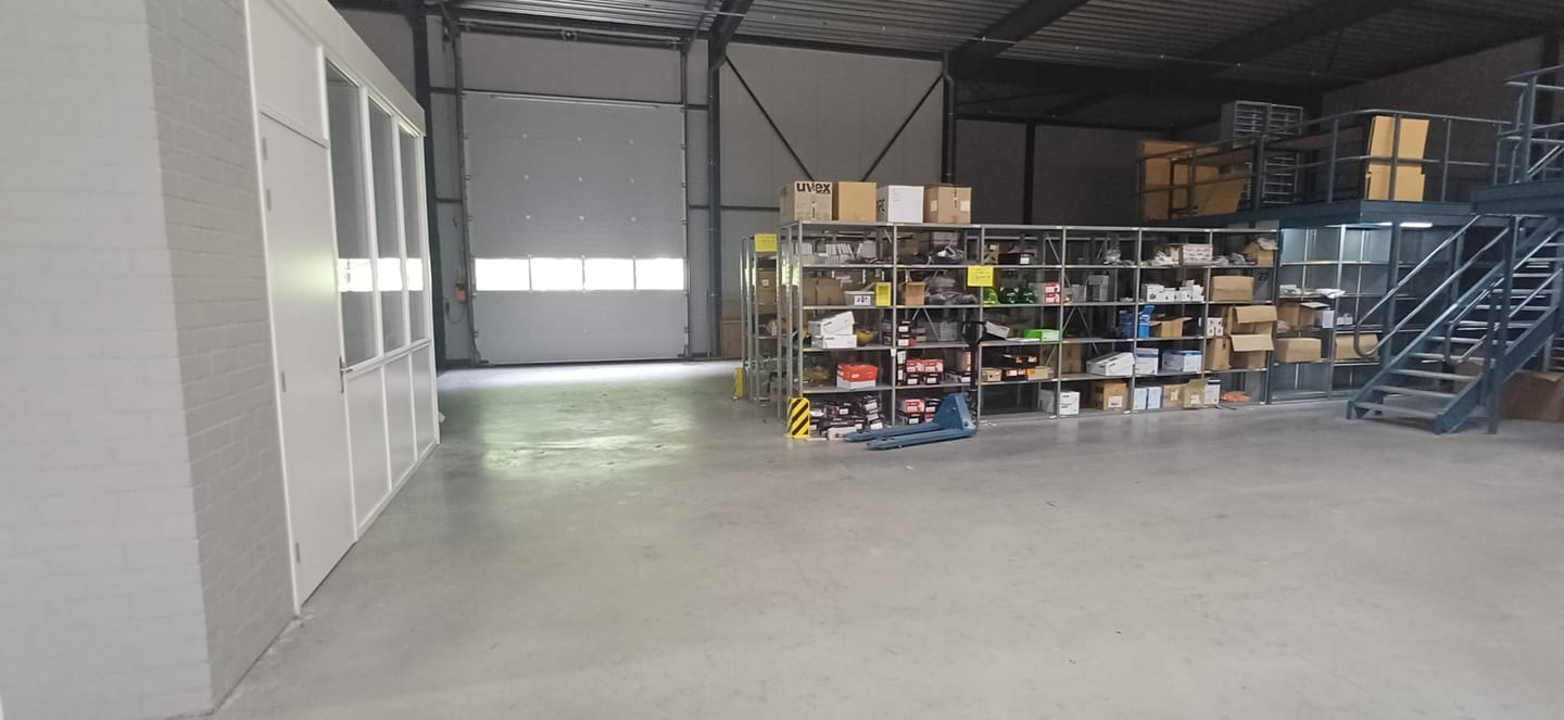 Bekijk foto 3 van Vosdonk 37
