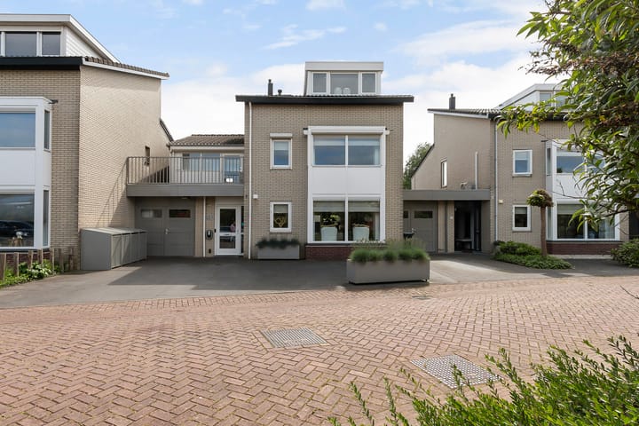 Houtenend 46