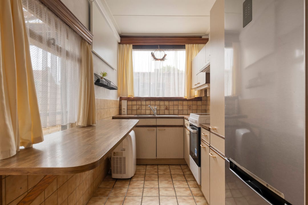 Photo 8 of Rozenstraat 73