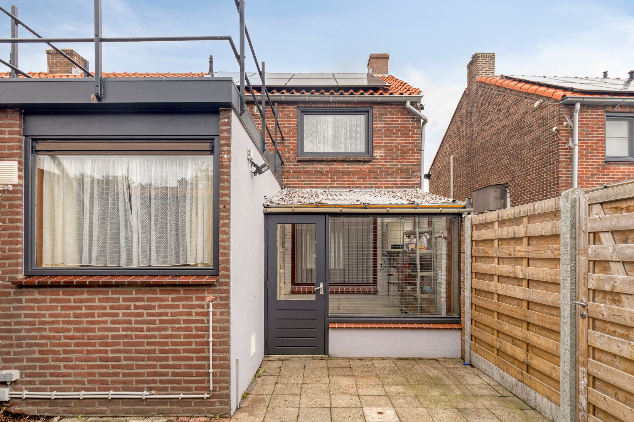 Photo 18 of Rozenstraat 73