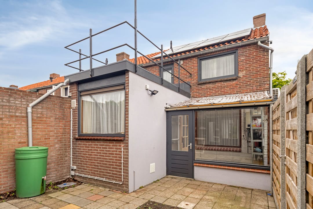Photo 16 of Rozenstraat 73