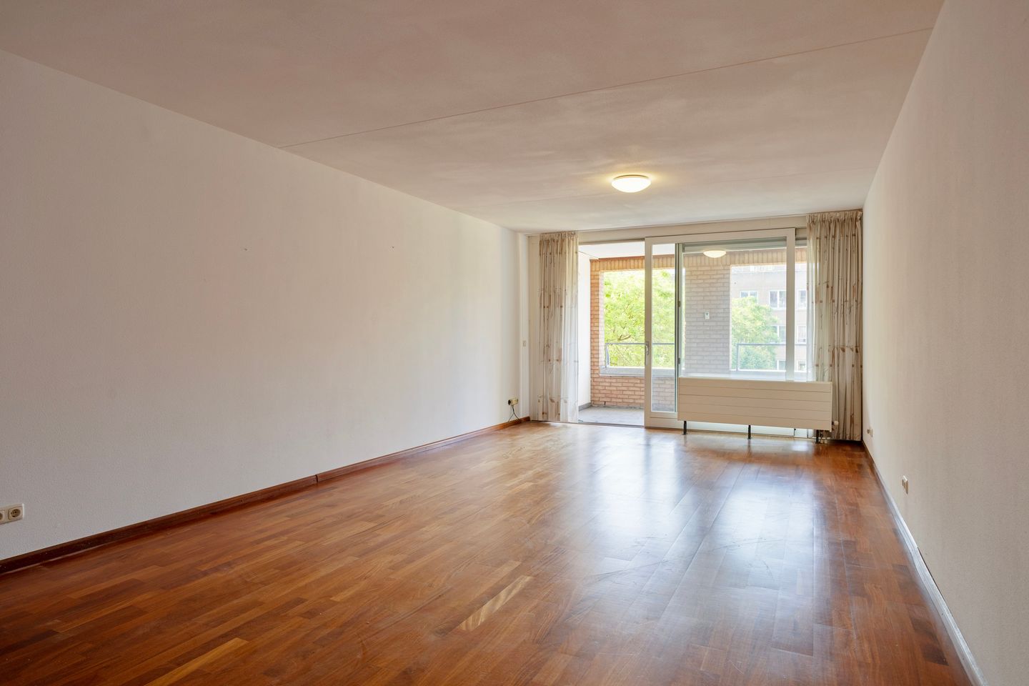 Foto 4 van Sphinxlunet 125-D