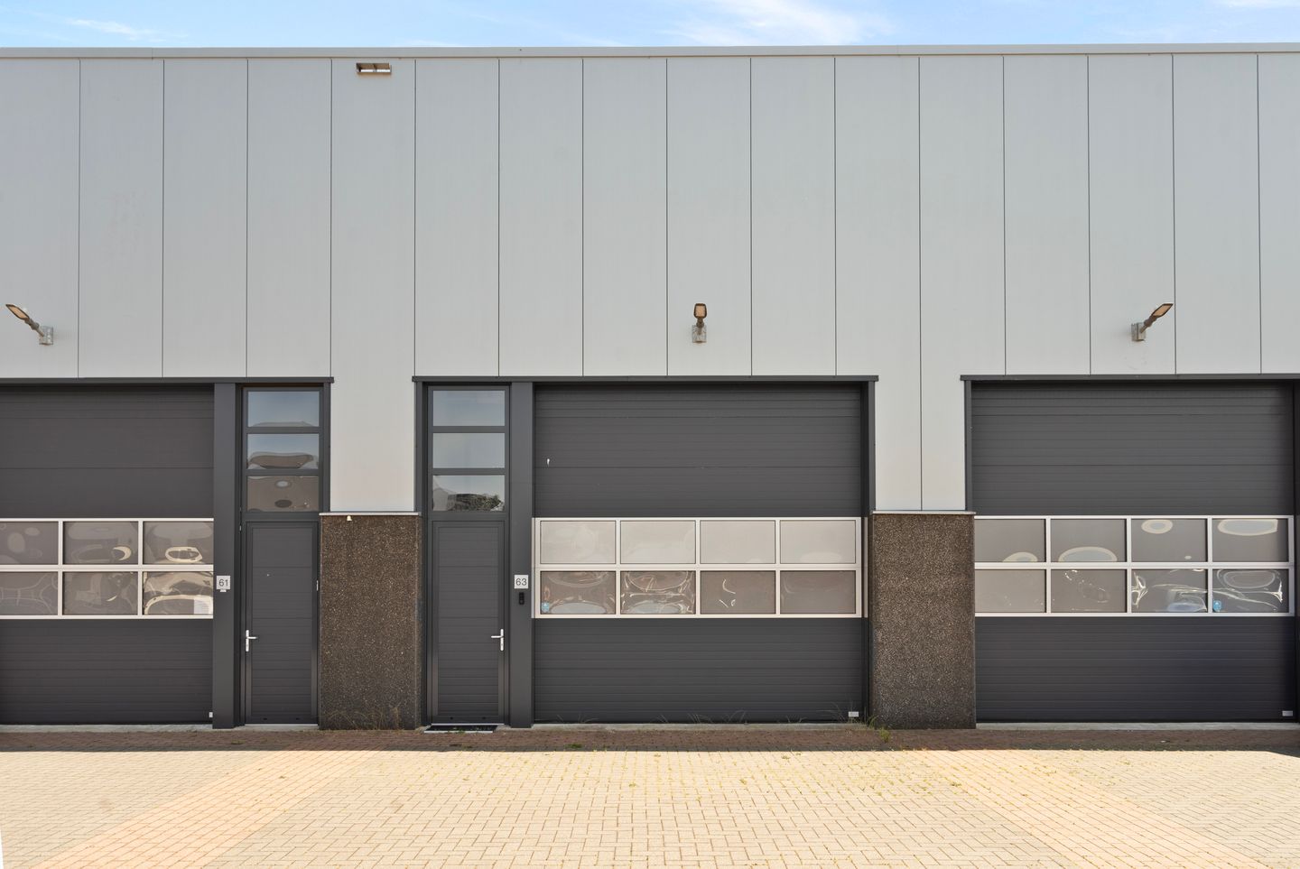 Bekijk foto 1 van Brandweerstraat 63
