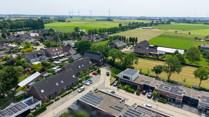 Tussenwoning te huur: Slink 3, Azewijn