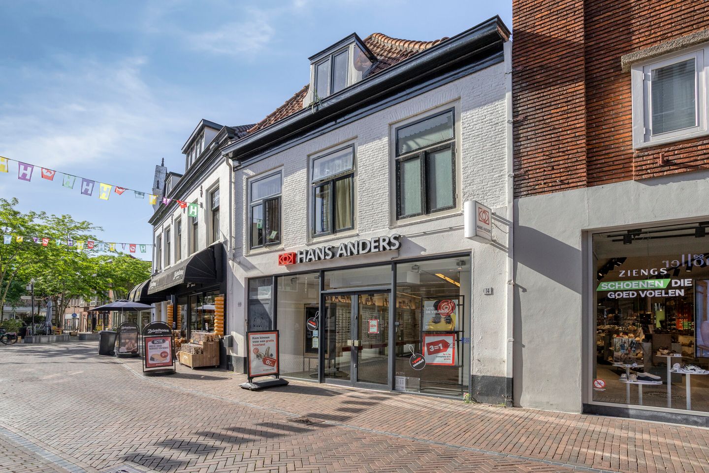 Bekijk foto 1 van Wolleweverstraat 14