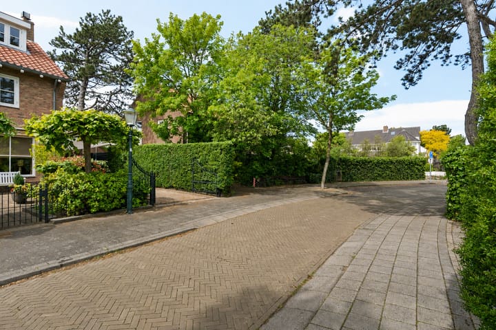 Foto 4 van Weimarweg 5