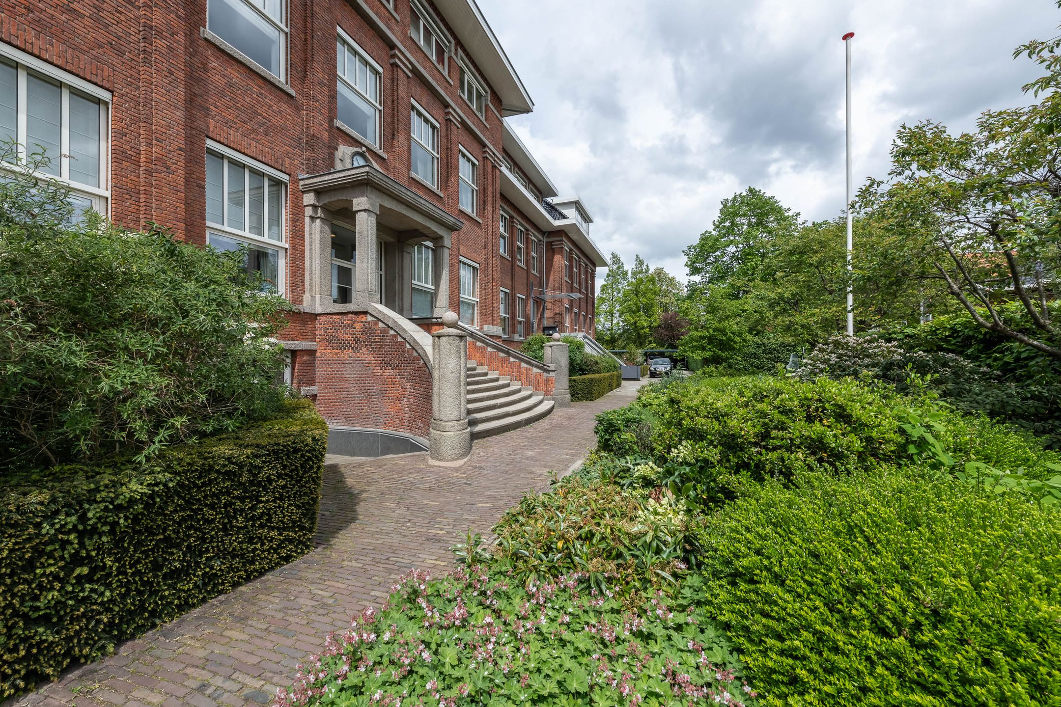 Foto 30 van Essenlaan 12-C