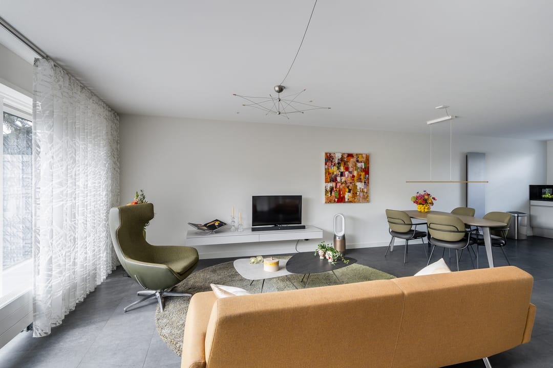 Photo 8 of Valkenierstraat 22